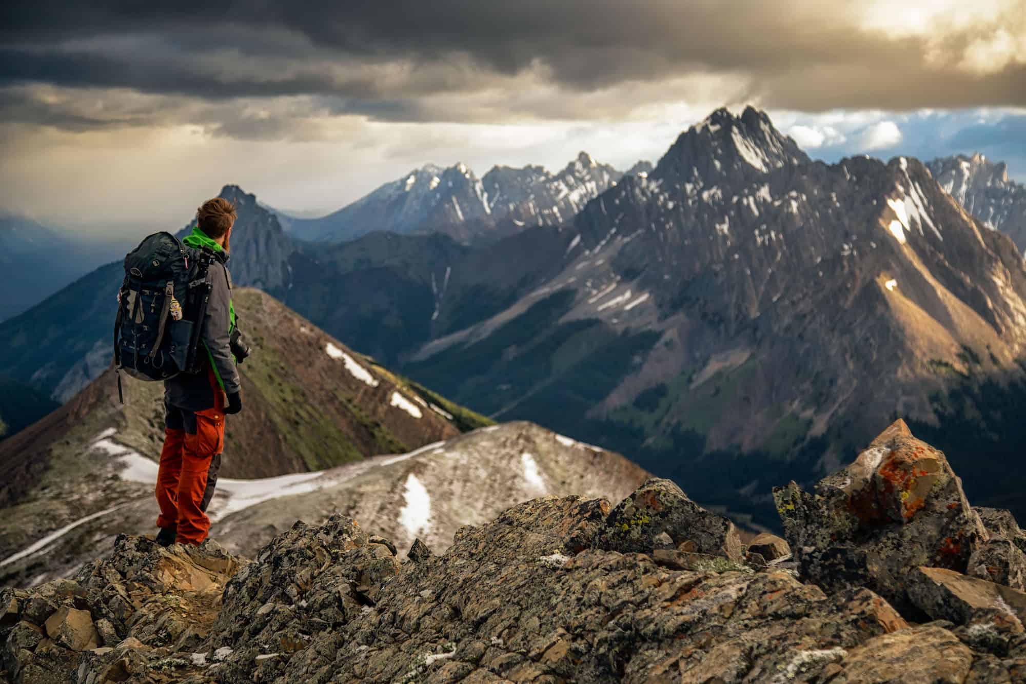 Multi day hikes canadian rockies sale