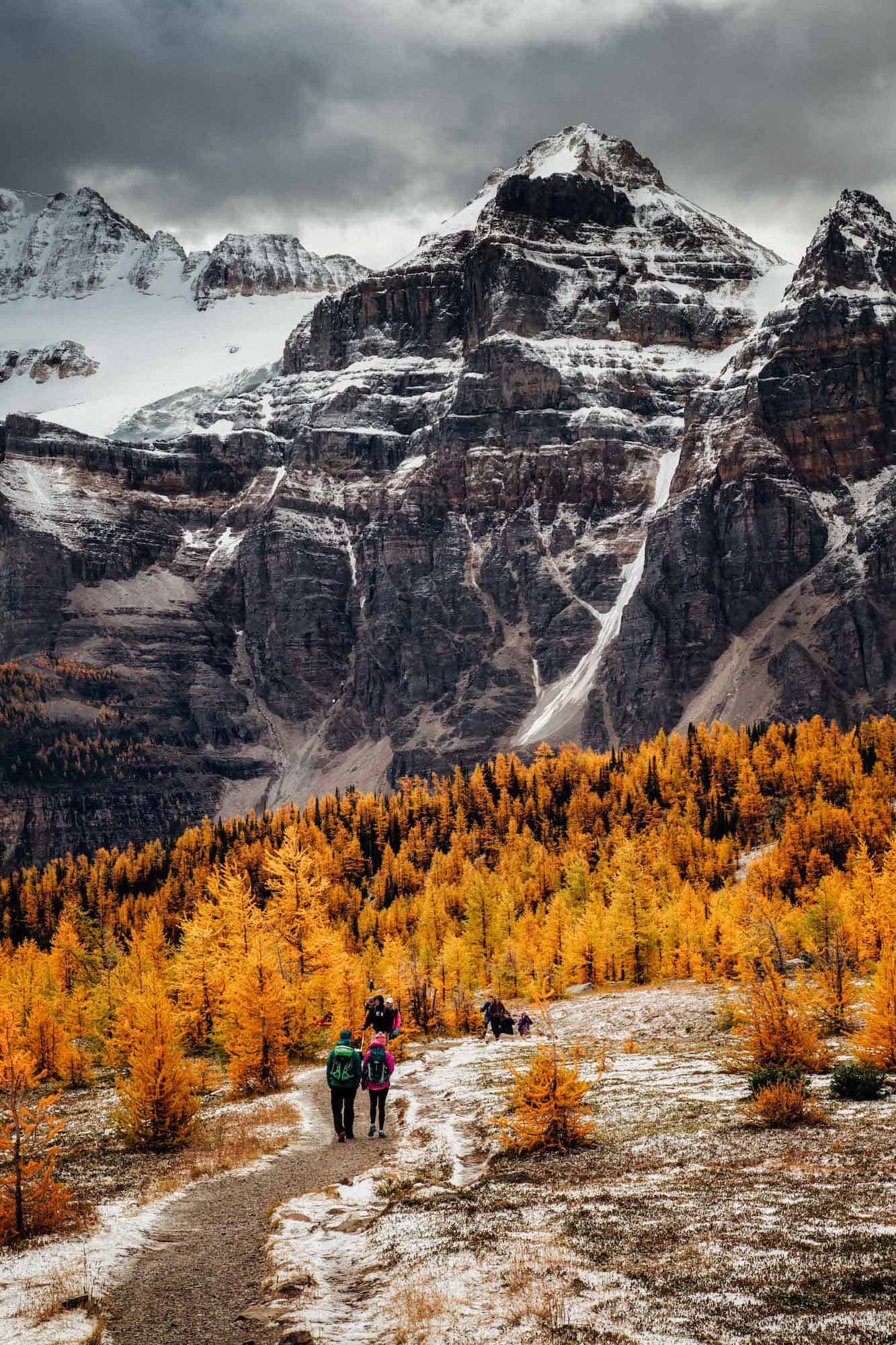 hikes canadian rockies