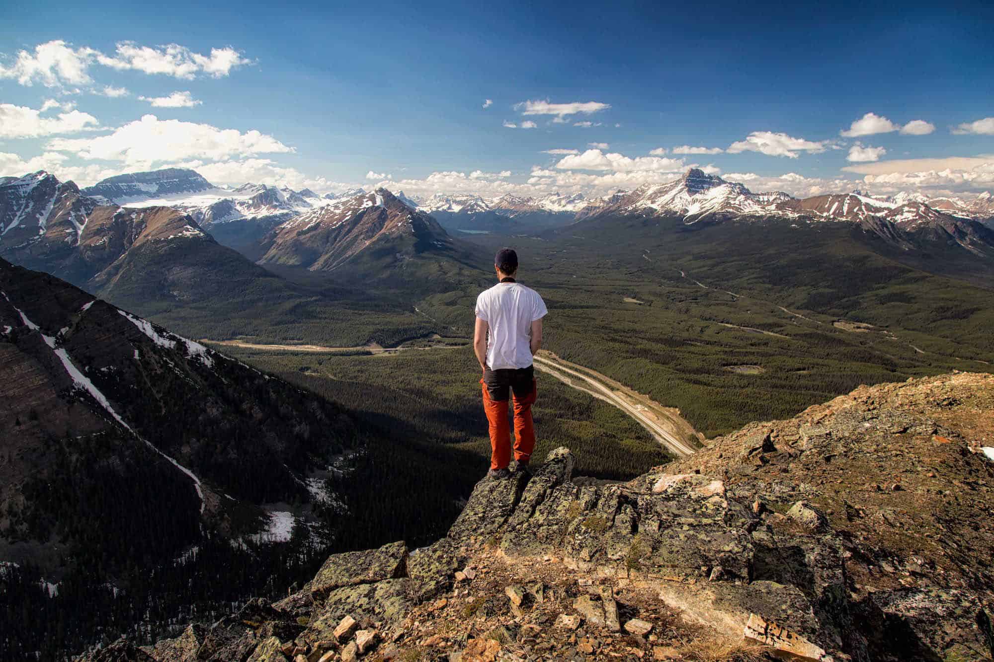 hikes canadian rockies