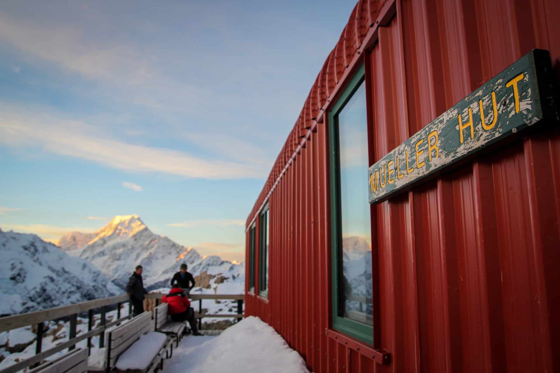Back Ridge Hut 10 Of The Most Iconic Backcountry Huts On The South Island – YAUZX