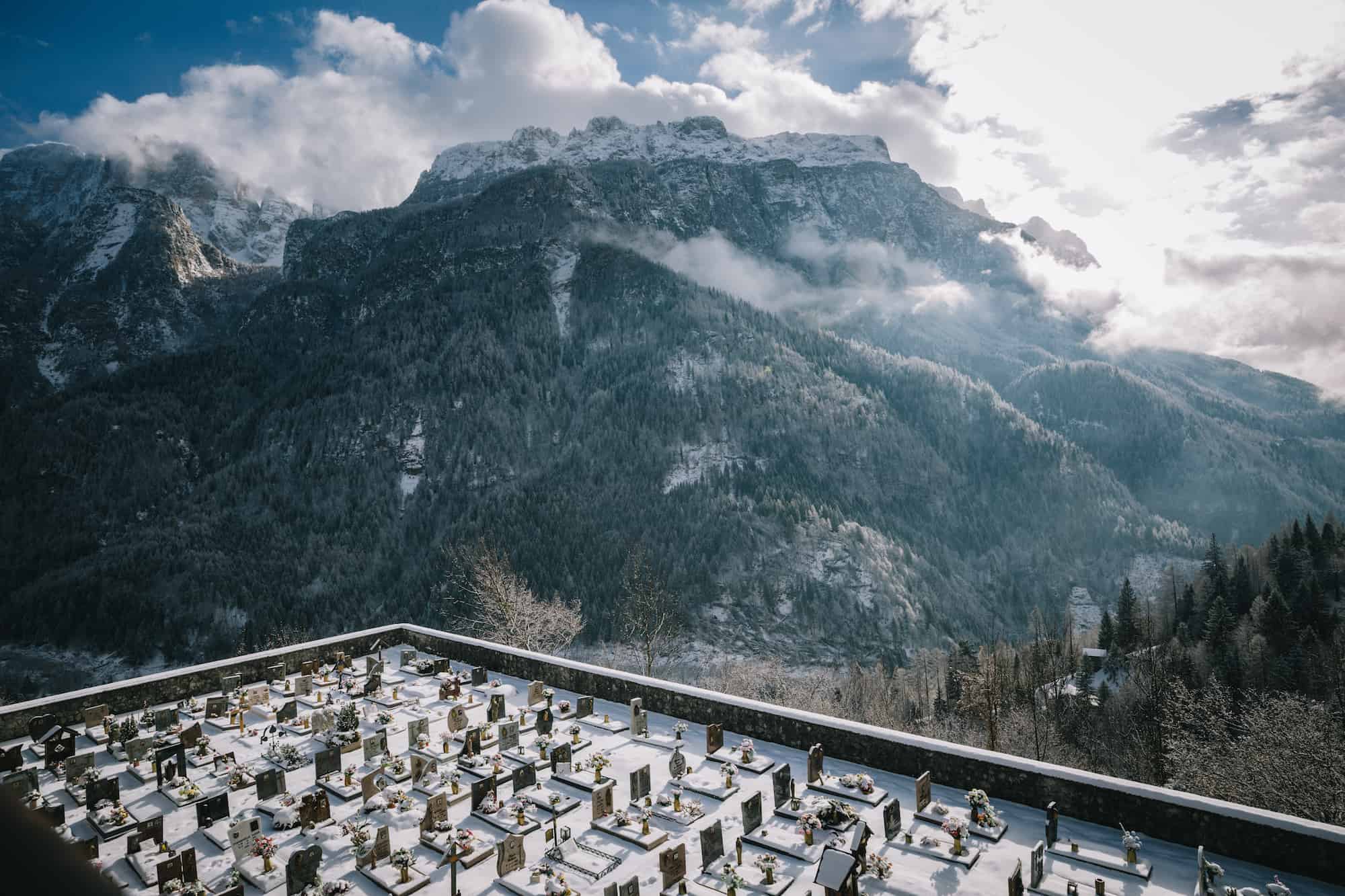 dolomites winter