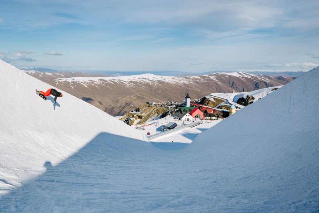 Wanaka Inversion Layer 5 reasons you should visit Wanaka in winter - Young Adventuress