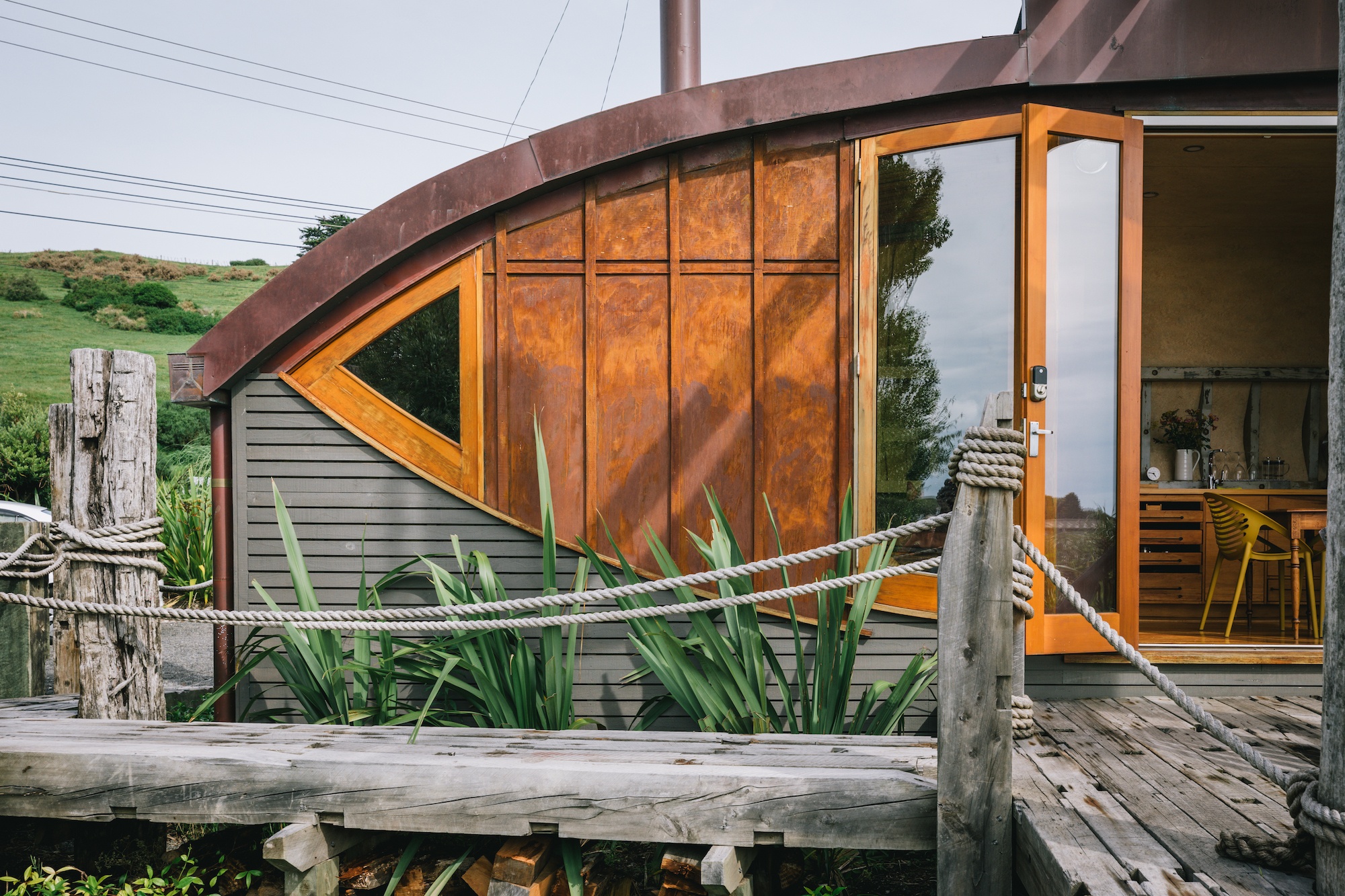 Traverc V5A9206-copy A boat turned tiny house is Whanganui’s cutest stay  
